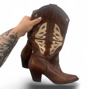Vintage 90s Pointed Toe Leather Butterfly Cowgirl Boots